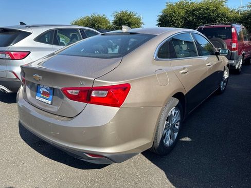 Used 2024 Chevrolet Malibu LT FWD image 4