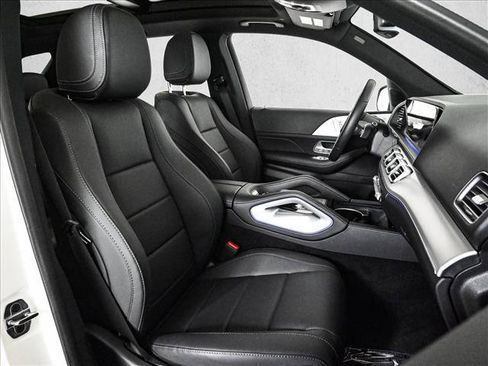 Used 2025 Mercedes-Benz GLE 350 4MATIC image 23