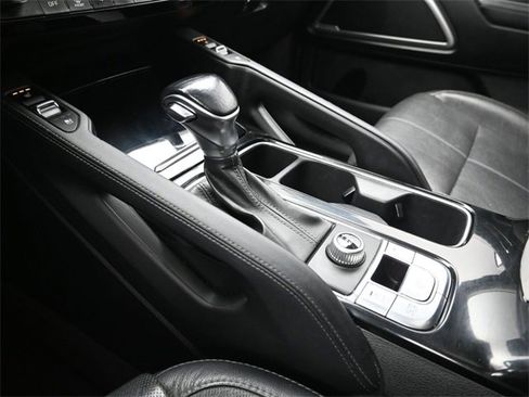 Used 2020 Kia Telluride EX image 29