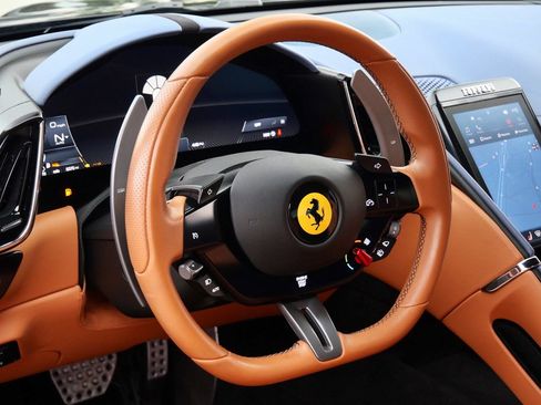 Used 2022 Ferrari Roma image 13