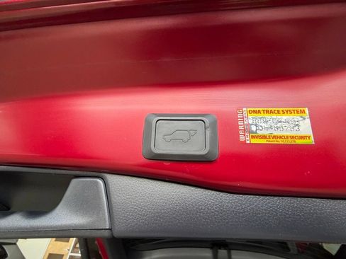 Used 2019 Toyota RAV4 Adventure AWD/4WD image 56