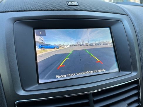 Used 2019 Lincoln MKT AWD image 33