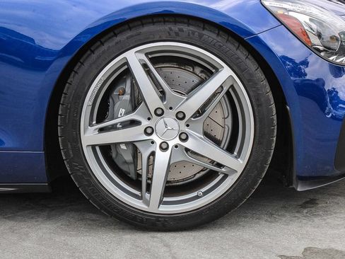 Used 2017 Mercedes-Benz AMG GT Coupe image 11