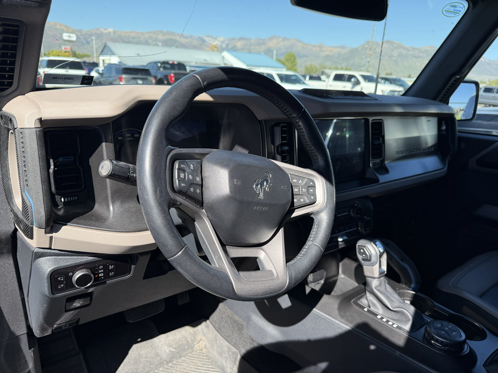 Used 2023 Ford Bronco Wildtrak AWD/4WD image 10