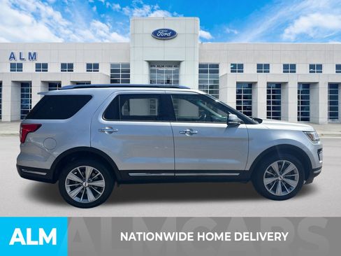 Used 2019 Ford Explorer Limited w/ Class III Trailer Tow Package image 4