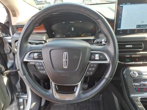 Used 2022 Lincoln Nautilus Reserve w/ Equipment Group 201A AWD/4WD image 17