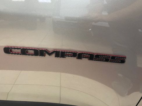 Used 2021 Jeep Compass Trailhawk AWD/4WD image 29