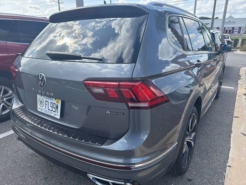 Used 2024 Volkswagen Tiguan SEL R-Line AWD/4WD image 9