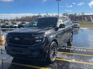 New 2025 Ford Expedition Platinum w/ Stealth Appearance Package video 1
