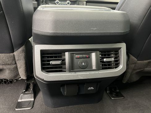 Used 2023 Ford F250 Lariat w/ Lariat Ultimate Package image 14