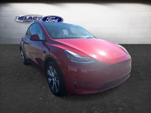 Used 2022 Tesla Model Y Long Range AWD/4WD image 11