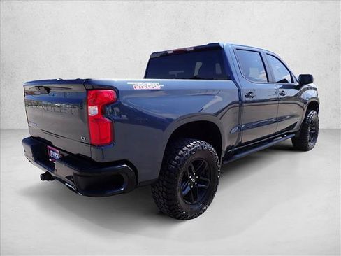Used 2019 Chevrolet Silverado 1500 LT Trail Boss w/ Convenience Package AWD/4WD image 4