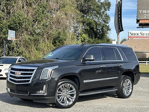 Used 2019 Cadillac Escalade Premium Luxury w/ LPO, Escalade Noir Package image 1