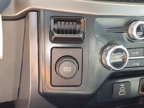 Used 2025 Ford F150 XLT w/ Equipment Group 301A Standard RWD image 11