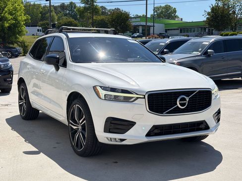 Used 2020 Volvo XC60 T5 R-Design w/ Protection Package Premier AWD/4WD image 7