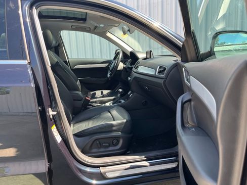 Used 2015 Audi Q3 2.0T Prestige w/ Prestige Package AWD/4WD image 15