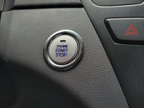 Used 2013 Hyundai Sonata SE FWD image 26