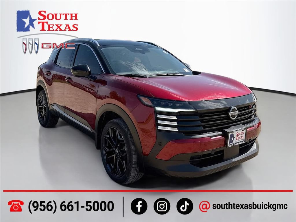 Used 2025 Nissan Kicks SR FWD image 1