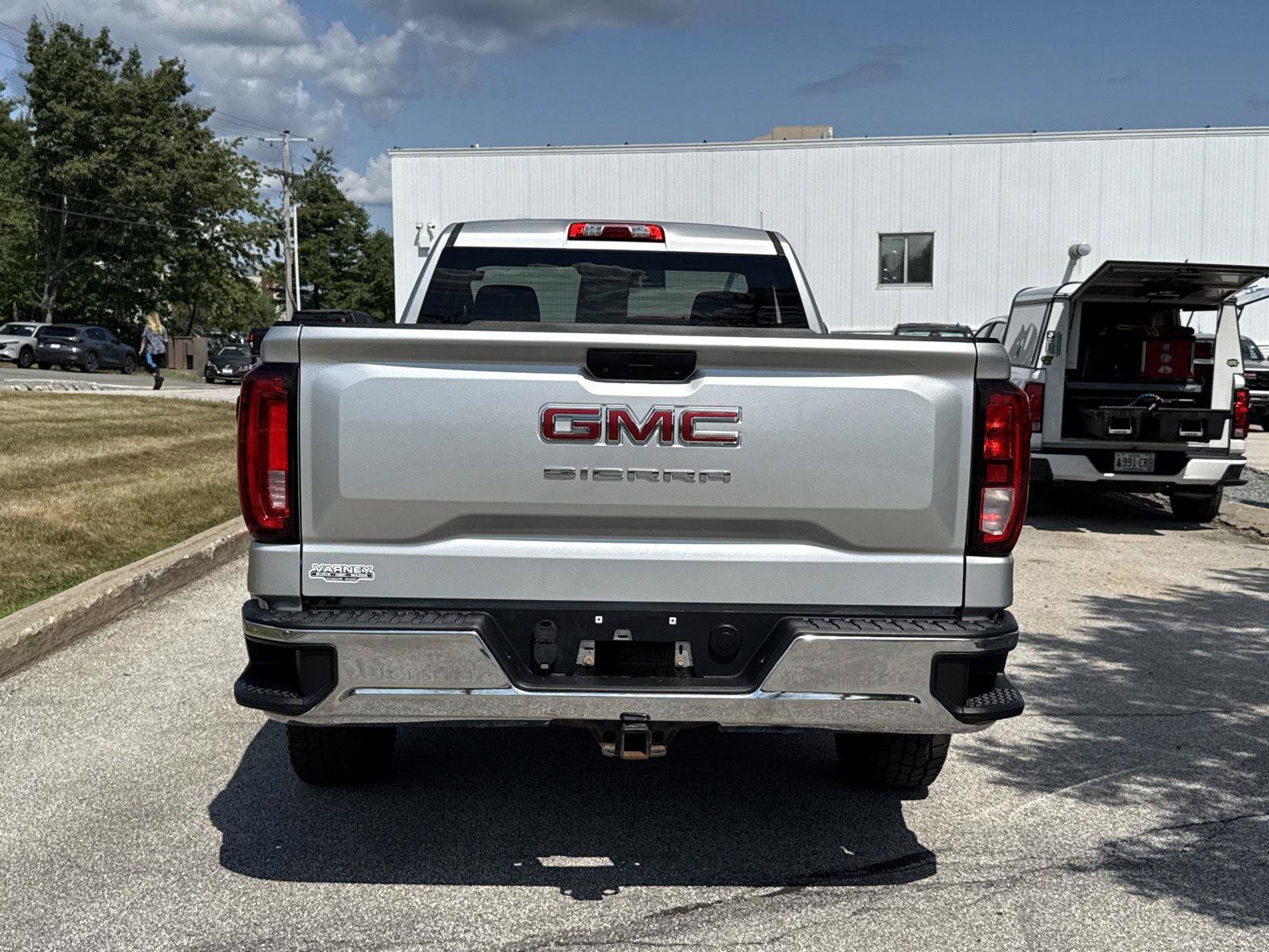 Used 2020 GMC Sierra 1500 4x4 Regular Cab w/ Sierra Value Package image 7
