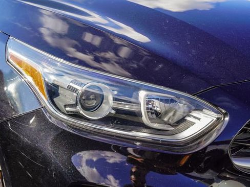 Certified 2021 Kia Forte LXS image 3