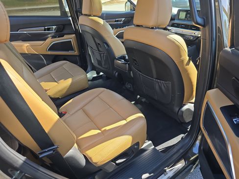 Used 2020 Kia Telluride SX image 11