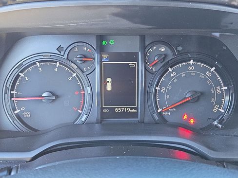 Used 2023 Toyota 4Runner SR5 image 26