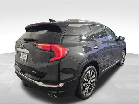 Used 2020 GMC Terrain Denali w/ Denali Premium Package image 7