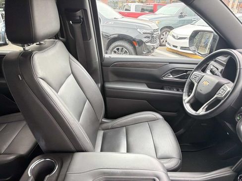 Used 2023 Chevrolet Tahoe LT w/ Luxury Package RWD image 11