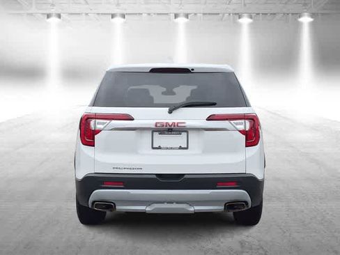 Used 2023 GMC Acadia SLE FWD image 7
