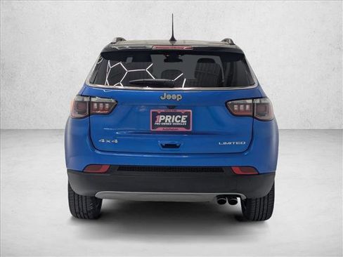 Used 2022 Jeep Compass Limited image 7