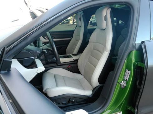 Used 2020 Porsche Taycan 4S AWD/4WD image 6