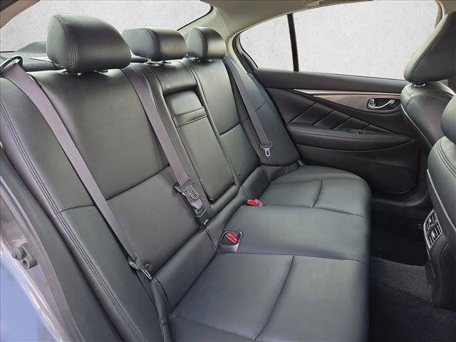 Used 2017 INFINITI Q50 3.0t Premium w/ 3.0T Premium Plus Package RWD image 20