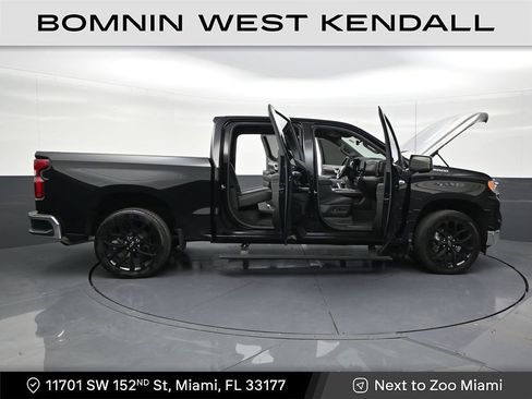 Used 2025 Chevrolet Silverado 1500 LTZ w/ Technology Package image 29