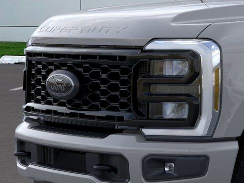 New 2026 Ford F250 XLT w/ XLT Premium Package image 17