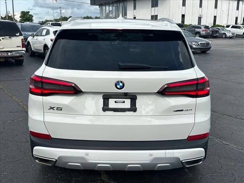 Used 2022 BMW X5 xDrive40i w/ Climate Comfort Package AWD/4WD image 10