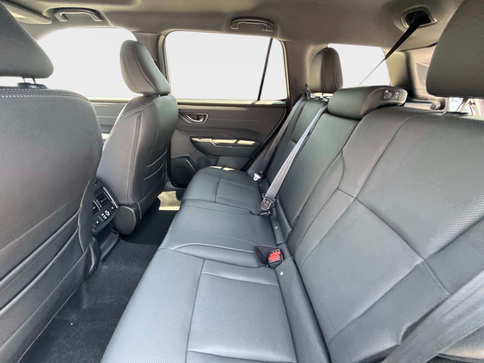 New 2026 Subaru Outback Touring XT AWD/4WD image 16
