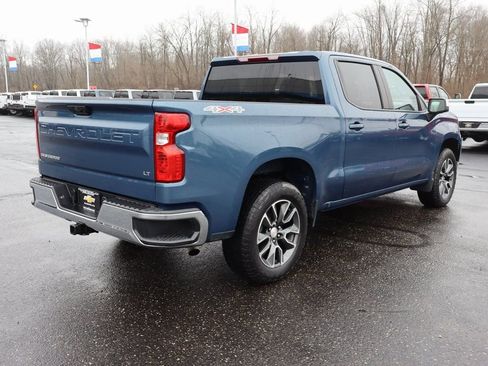 Used 2024 Chevrolet Silverado 1500 LT image 24