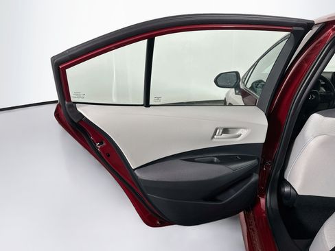 Used 2026 Toyota Corolla LE FWD image 26