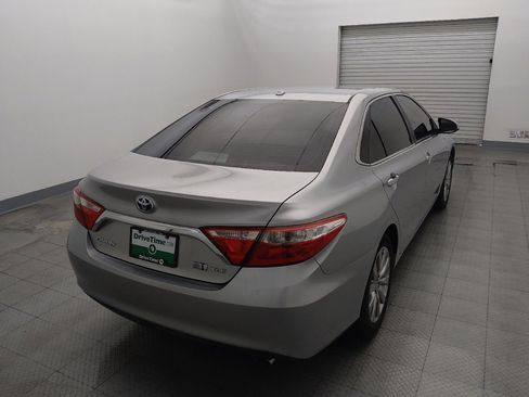 Used 2017 Toyota Camry XLE FWD image 7
