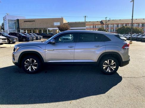 New 2026 Volkswagen Atlas Cross Sport SE AWD/4WD image 44