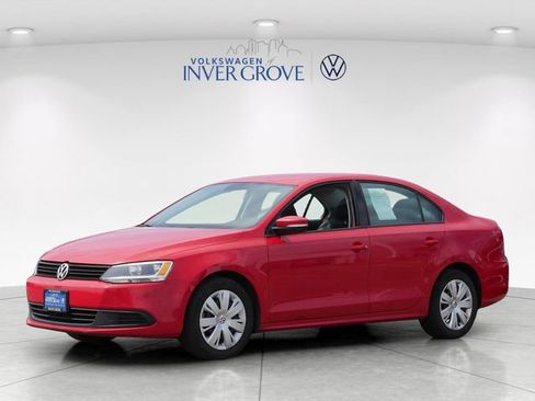 Used 2012 Volkswagen Jetta SE FWD image 3