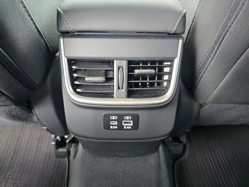 Used 2024 Subaru Legacy Premium AWD/4WD image 16