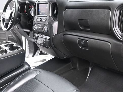 Used 2024 GMC Sierra 2500 Pro w/ Convenience Package AWD/4WD image 22