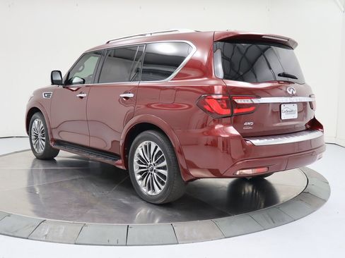 Used 2021 INFINITI QX80 Sensory w/ Cargo Package image 3