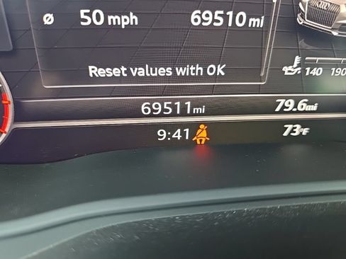 Used 2019 Audi A4 2.0T allroad Premium Plus AWD/4WD image 21