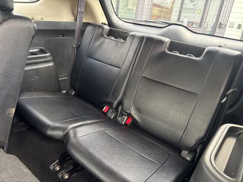 Used 2016 Mitsubishi Outlander SE image 13