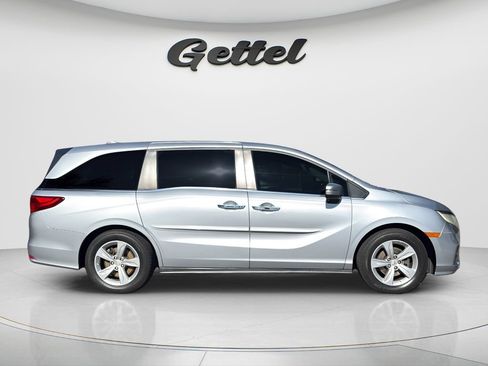 Used 2018 Honda Odyssey EX image 4