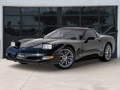 Used 2004 Chevrolet Corvette Coupe w/ Roof Package