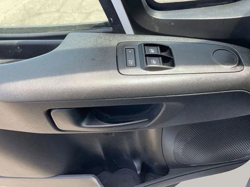 Used 2024 RAM ProMaster 2500 FWD image 18