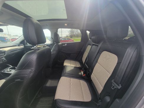 Used 2022 Ford Escape Titanium w/ Titanium Elite Package image 28